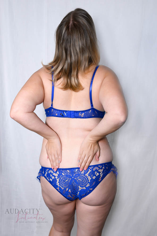 Lacy 2-Piece